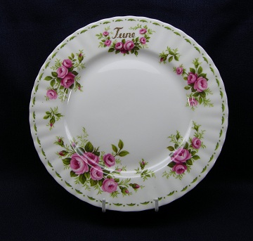 Royal Albert Flower Of The Month Series Plate - Salad - June - Roses