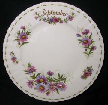 Royal Albert Flower Of The Month Series Plate - Salad - September - Michaelmas Daisy